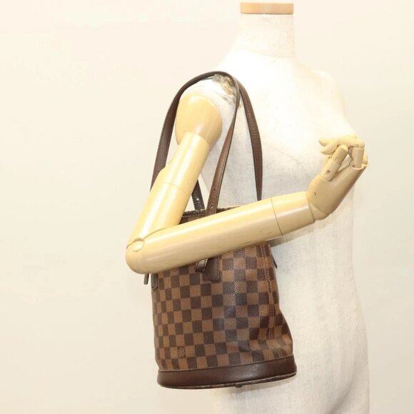 LOUIS VUITTON Damier Ebene Marais Shoulder Bag - Picture 14 of 16